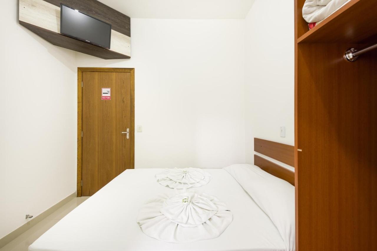 Hotel Brasil ペーニャ エクステリア 写真