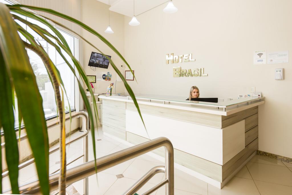 Hotel Brasil ペーニャ エクステリア 写真