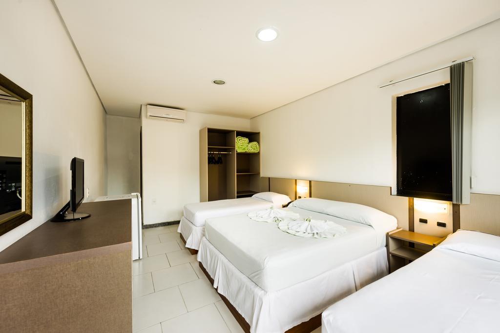 Hotel Brasil ペーニャ 部屋 写真