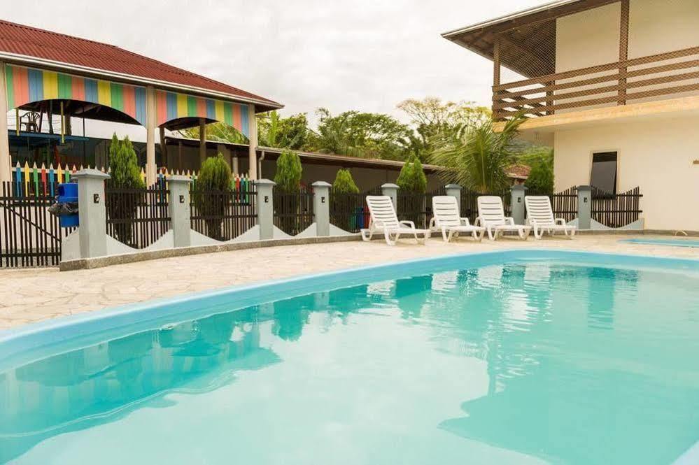 Hotel Brasil ペーニャ エクステリア 写真